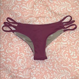 Midori Emmie Bottoms